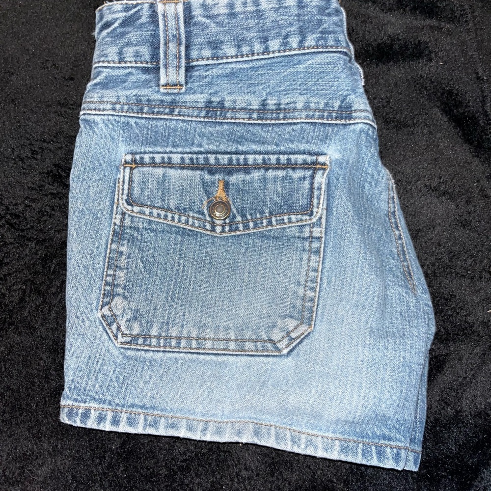 Shorts - Picture 2 of 2